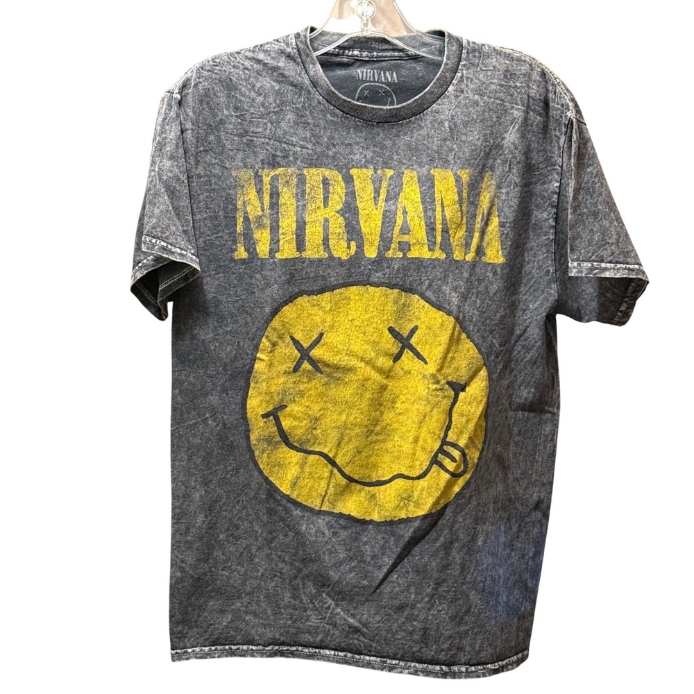 2‎ Men's Medium T-Shirt Bundle: White ASOS T-shirt and Gray Nirvana T-Shirt - Picture 3 of 7